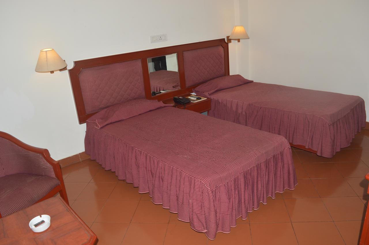 Hotel Golden Anchor ,Paradeep Paradip Garh エクステリア 写真
